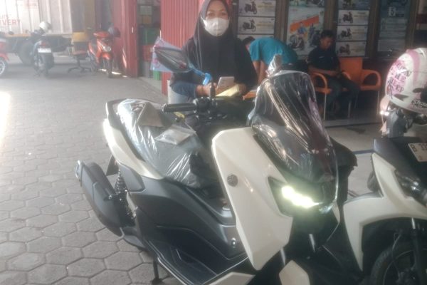 Ibu. Riska